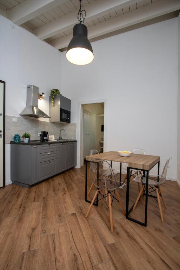 Cortile Del Greco Apartments ปาแลร์โม ภายนอก รูปภาพ