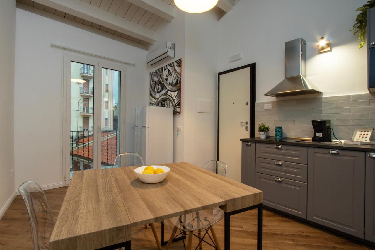 Cortile Del Greco Apartments ปาแลร์โม ภายนอก รูปภาพ