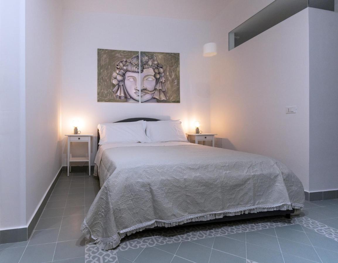 Cortile Del Greco Apartments ปาแลร์โม ภายนอก รูปภาพ