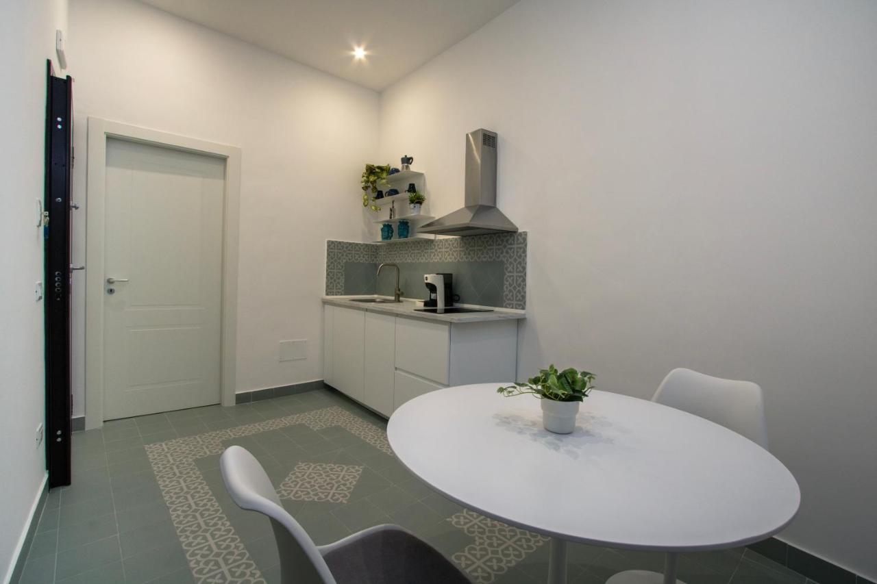 Cortile Del Greco Apartments ปาแลร์โม ภายนอก รูปภาพ