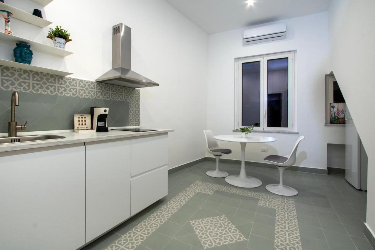 Cortile Del Greco Apartments ปาแลร์โม ภายนอก รูปภาพ