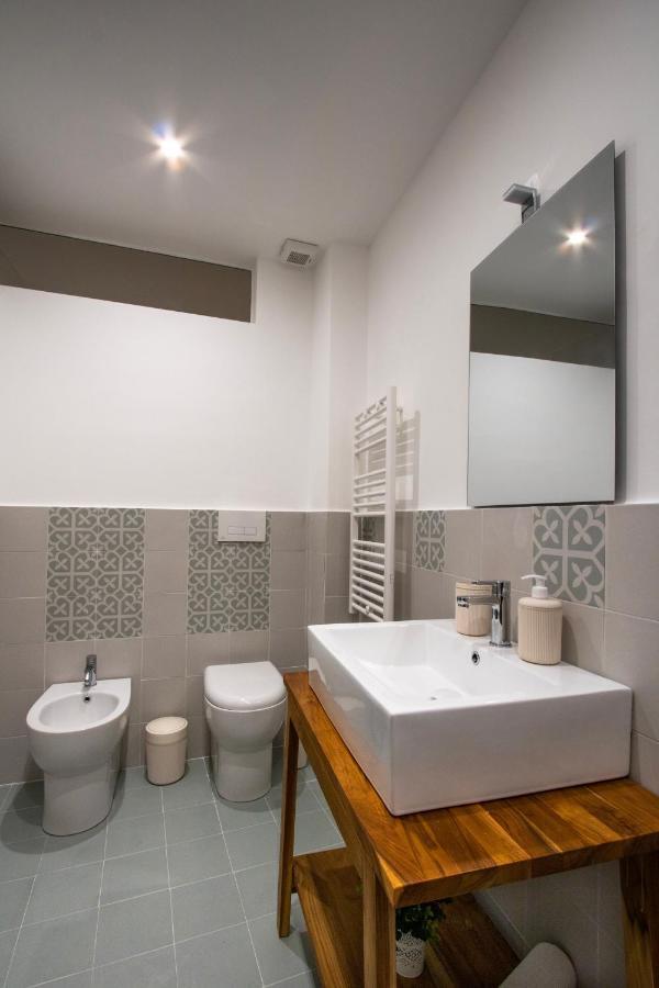 Cortile Del Greco Apartments ปาแลร์โม ภายนอก รูปภาพ